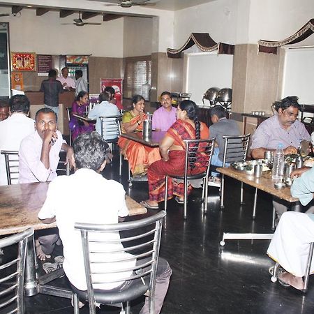 Hotel Sivamurugan Kumbakonam Exteriér fotografie