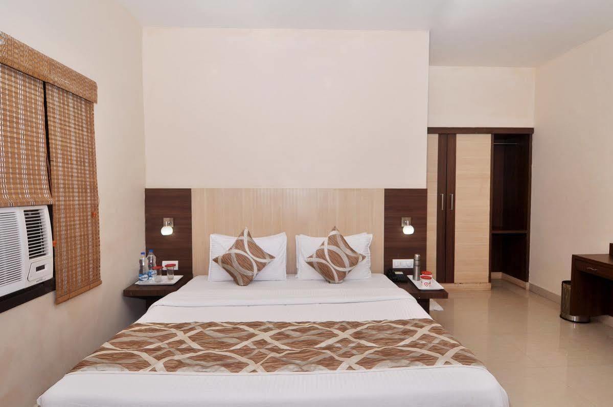 Hotel Sivamurugan Kumbakonam Exteriér fotografie